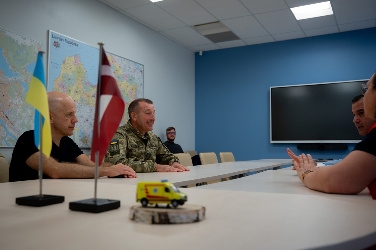 atvaļinātais pulkvežleitnants Sergejs Šakuns, bijušais Ukrainas bruņoto spēku Civilmilitārās sadarbības nodaļas virsnieks