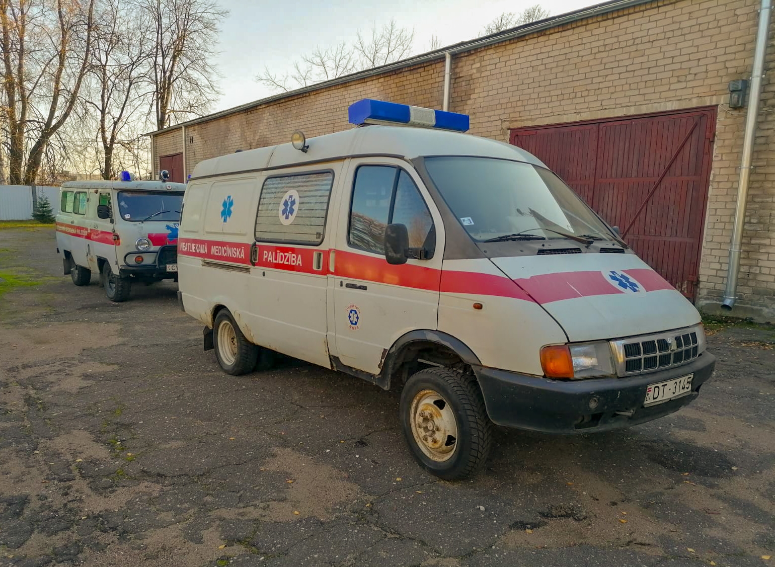 Vēsturisks operatīvais medicīniskais auto