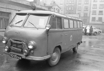 Reanimācijas brigādes mašīna. Rīga, 1962.gads.